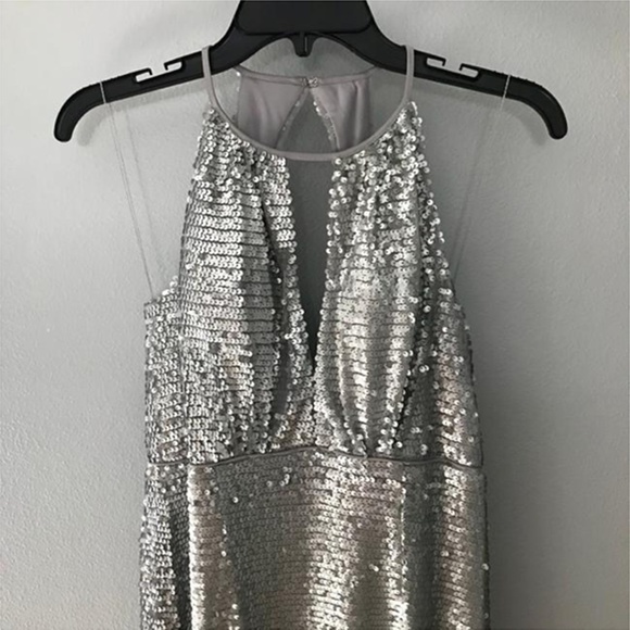 NWT Adrianna Papell Silver Sequin Paillette Gown 4 - Picture 4 of 5